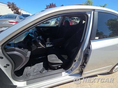 2015 Nissan Altima 2.5 SV - zdjęcie 6 z 20 - miniatura
