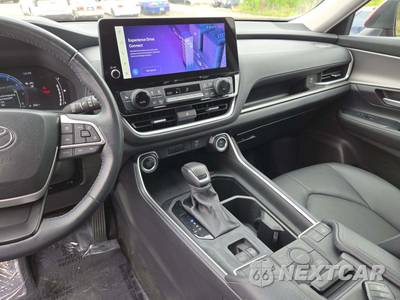 2024 Toyota Grand Highlander XLE - zdjęcie 10 z 21 - miniatura