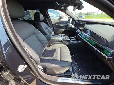 2026 BMW 7 Series 760i xDrive - zdjęcie 18 z 20 - miniatura