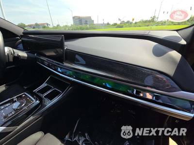 2026 BMW 7 Series 760i xDrive - zdjęcie 19 z 20 - miniatura