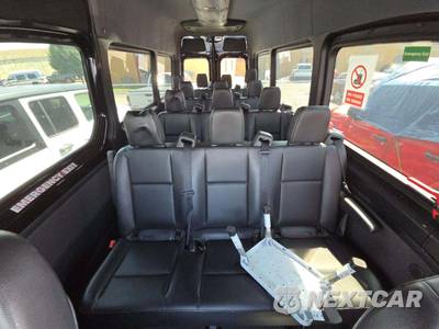 2024 Mercedes-Benz Sprinter 2500 Passenger Van High Roof 170.0" WB - zdjęcie 13 z 26 - miniatura