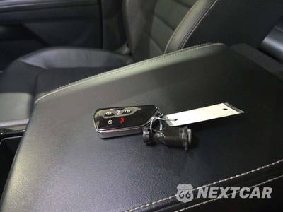2024 Volkswagen Atlas Cross Sport 2.0T SEL R-Line - zdjęcie 8 z 20 - miniatura