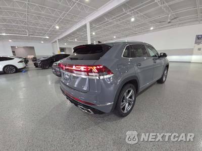 2024 Volkswagen Atlas Cross Sport 2.0T SEL R-Line - zdjęcie 3 z 20 - miniatura