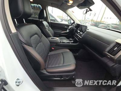 2025 Nissan Pathfinder Platinum - zdjęcie 18 z 20 - miniatura