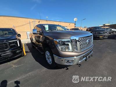 2016 Nissan TITAN XD SL Crew Cab Medium Bed - zdjęcie 4 z 31 - miniatura