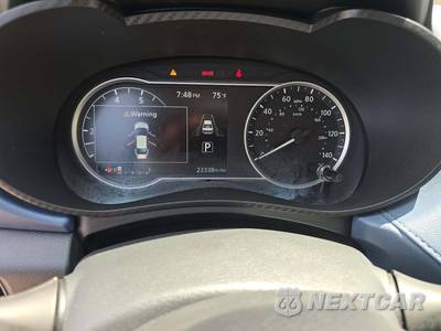 2025 Nissan Versa SV - zdjęcie 6 z 24 - miniatura