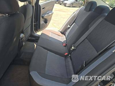 2025 Nissan Versa SV - zdjęcie 9 z 24 - miniatura