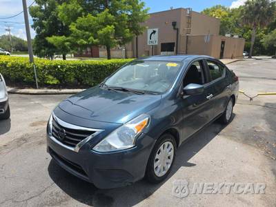 2016 Nissan Versa 1.6 SV - zdjęcie 1 z 24 - miniatura
