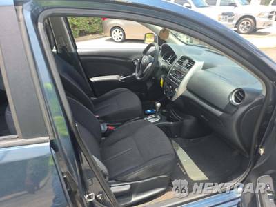 2016 Nissan Versa 1.6 SV - zdjęcie 18 z 24 - miniatura