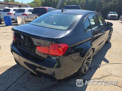 2015 BMW M3 Sedan - zdjęcie 3 z 24 - miniatura