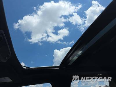 2019 Ford F-150 Platinum Crew Cab Short Bed - zdjęcie 11 z 22 - miniatura