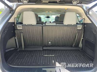 2020 Toyota Highlander XLE - zdjęcie 15 z 23 - miniatura