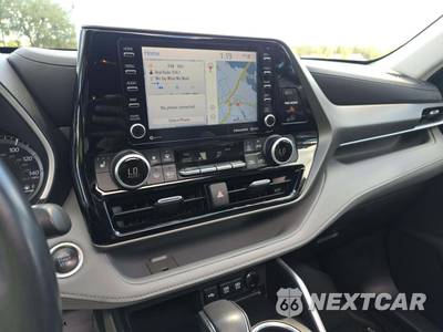 2020 Toyota Highlander XLE - zdjęcie 10 z 23 - miniatura