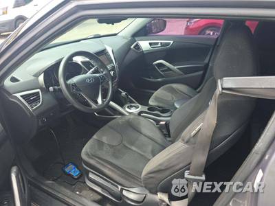2012 Hyundai Veloster w/Black Interior - zdjęcie 6 z 23 - miniatura