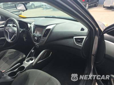 2012 Hyundai Veloster w/Black Interior - zdjęcie 19 z 23 - miniatura