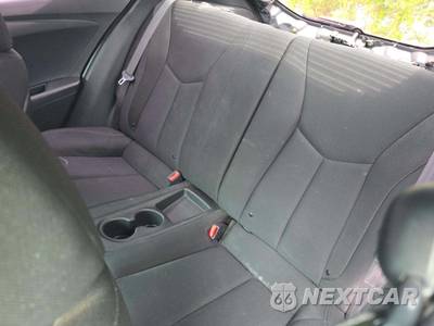 2012 Hyundai Veloster w/Black Interior - zdjęcie 13 z 23 - miniatura