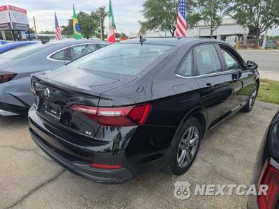 2024 Volkswagen Jetta SE - zdjęcie 3 z 22 - miniatura