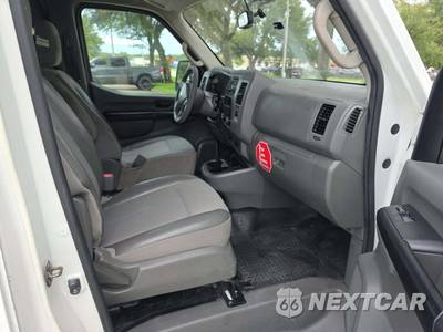 2014 Nissan NV3500 HD Cargo S High Roof 146.1" WB - zdjęcie 16 z 21 - miniatura