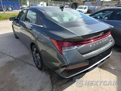 2025 Hyundai Elantra Limited - zdjęcie 2 z 22 - miniatura