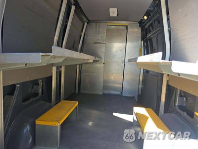 2019 Mercedes-Benz Sprinter 2500 Cargo Van Standard Roof 144.0" WB - zdjęcie 13 z 19 - miniatura