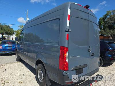 2019 Mercedes-Benz Sprinter 2500 Cargo Van Standard Roof 144.0" WB - zdjęcie 2 z 19 - miniatura