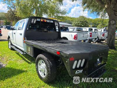2022 Ram 2500 Tradesman Crew Cab Long Bed - zdjęcie 2 z 24 - miniatura