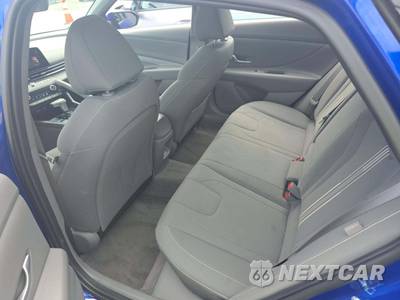 2025 Hyundai Elantra SEL Convenience - zdjęcie 13 z 21 - miniatura