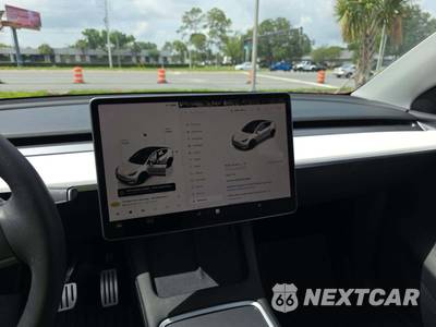 2022 Tesla Model Y Performance - zdjęcie 10 z 24 - miniatura