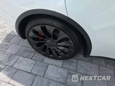 2022 Tesla Model Y Performance - zdjęcie 23 z 24 - miniatura