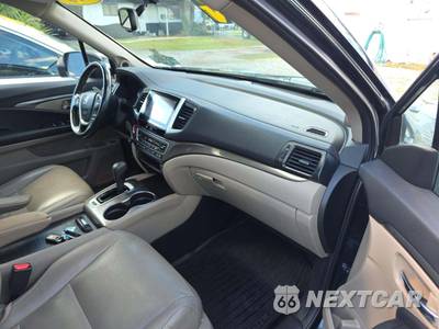 2016 Honda Pilot EX-L w/Navigation - zdjęcie 19 z 25 - miniatura