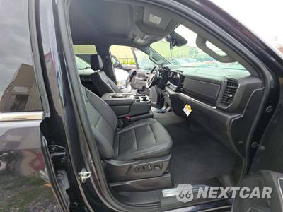 2026 GMC Sierra 1500 SLT Crew Cab Short Bed 4SA - zdjęcie 18 z 21 - miniatura