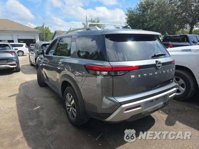 2024 Nissan Pathfinder SL - zdjęcie 2 z 24 - miniatura