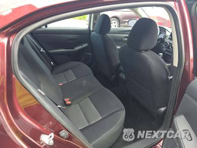 2025 Nissan Sentra SV - zdjęcie 16 z 21 - miniatura