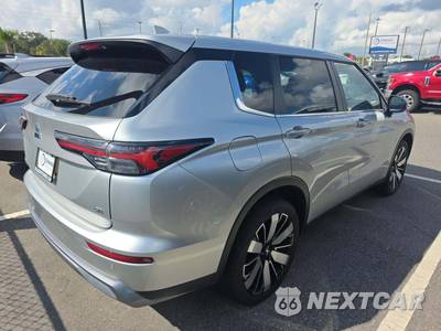 2025 Mitsubishi Outlander SE - zdjęcie 3 z 24 - miniatura