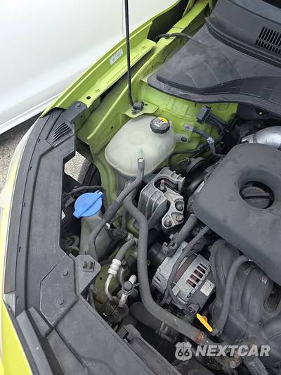 2018 Hyundai Kona Ultimate w/Lime Accent - zdjęcie 25 z 27 - miniatura