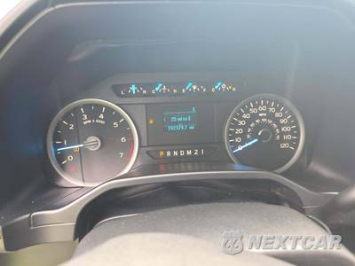 2015 Ford F-150 XLT Crew Cab Medium Bed - zdjęcie 9 z 28 - miniatura