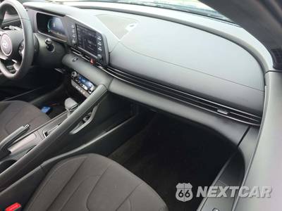 2026 Hyundai Elantra SEL Sport - zdjęcie 19 z 22 - miniatura