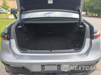 2023 BMW i7 xDrive60 M SPORT LINE - zdjęcie 14 z 24 - miniatura