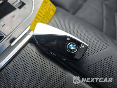 2023 BMW i7 xDrive60 M SPORT LINE - zdjęcie 8 z 24 - miniatura