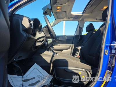 2022 Hyundai Venue SEL - zdjęcie 6 z 24 - miniatura