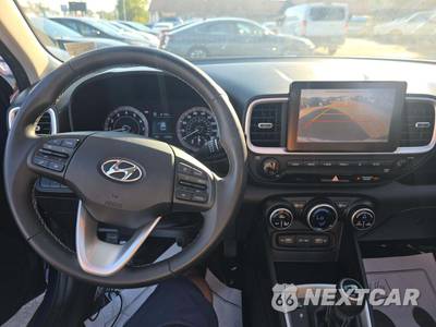 2022 Hyundai Venue SEL - zdjęcie 10 z 24 - miniatura