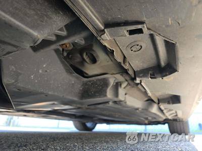 2025 Toyota Camry XSE - zdjęcie 17 z 28 - miniatura