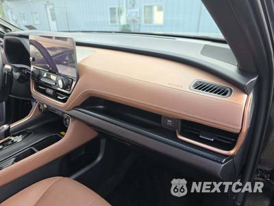 2024 Toyota Grand Highlander Hybrid MAX Platinum - zdjęcie 20 z 26 - miniatura
