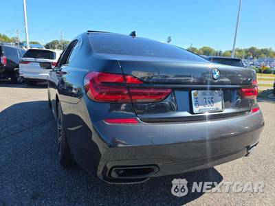 2019 BMW 7 Series Sedan 740i xDrive M SPORT LINE - zdjęcie 2 z 26 - miniatura