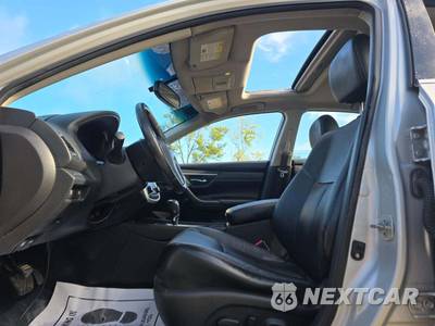 2016 Nissan Altima 2.5 SL - zdjęcie 6 z 32 - miniatura