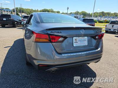 2022 Nissan Altima SR - zdjęcie 2 z 23 - miniatura