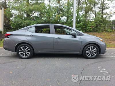 2025 Nissan Versa SV - zdjęcie 4 z 25 - miniatura