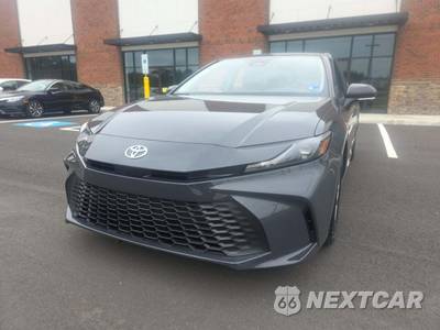 2025 Toyota Camry LE - zdjęcie 1 z 25 - miniatura