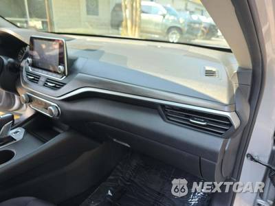 2025 Nissan Altima SV - zdjęcie 19 z 24 - miniatura
