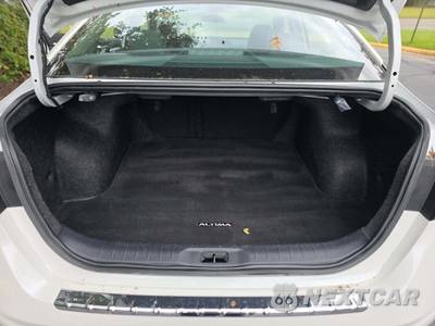 2023 Nissan Altima SV - zdjęcie 14 z 23 - miniatura